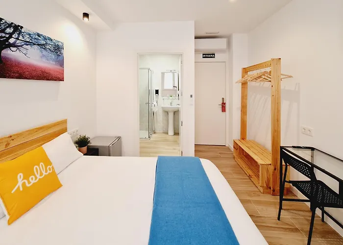 & Kitchen Santutxu Maison d'hôtes