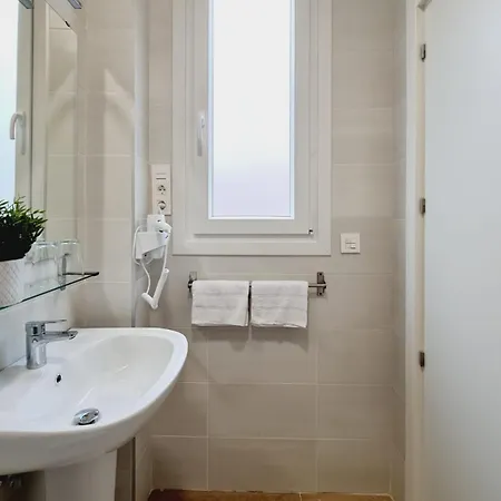 Gasthuis & Kitchen Santutxu 3*