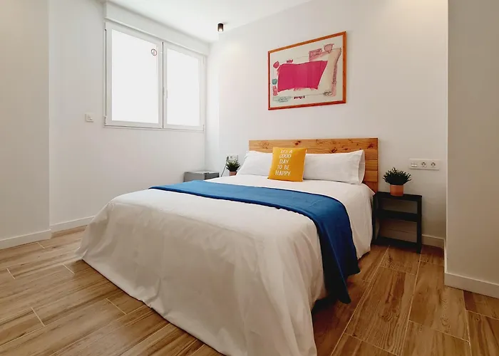 & Kitchen Santutxu 招待所